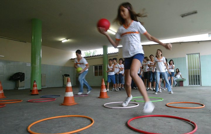 Por que tem de ter aulas de educação física nas escolas?